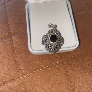 Intricate 925 Sterling Silver and Marcasite, Black Onyx stone Pendant/Locket